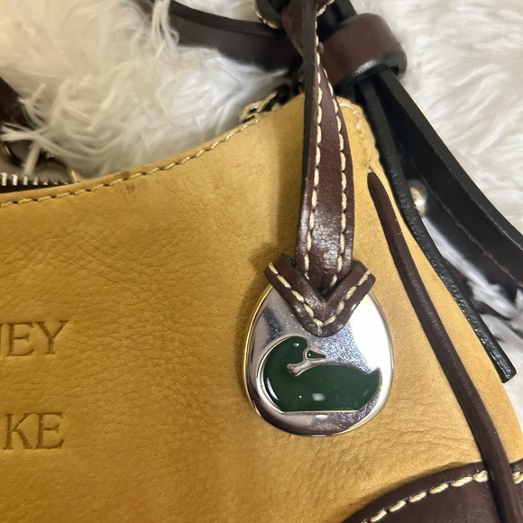Dooney & Bourke mini bag - Picture 3 of 13